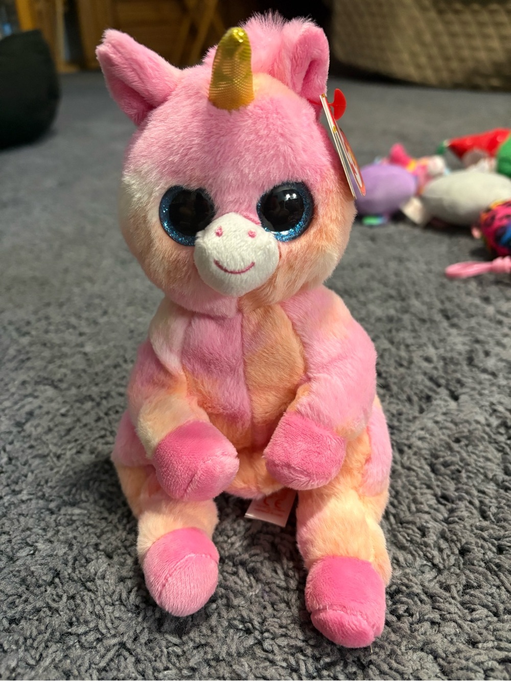 NWT Beanie Babies pink and orange gold horned unicorn whose name is Skylar